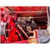 Image 24 : 1995 MASSEY FERGUSON 8570 COMBINE