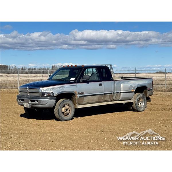 1998 DODGE 3500 QUAD CAB DUALLY PICKUP