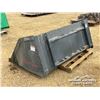 Image 4 : 66 IN. SKID STEER SNOW / MULCH BUCKET