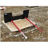 Image 2 : 4 FT. SKID STEER BALE FORK ATTACHMENT