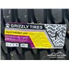 Image 5 : (4) GRIZZLY 33X12.50R20 TIRES