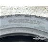Image 6 : (4) GRIZZLY 33X12.50R20 TIRES