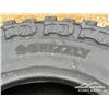 Image 5 : (4) GRIZZLY 245/75R16 TIRES