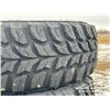 Image 7 : (4) GRIZZLY 245/75R16 TIRES