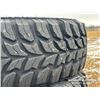 Image 7 : (4) GRIZZLY 245/75R16 TIRES