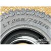 Image 6 : (4) GRIZZLY 265/75R16 TIRES