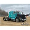 Image 2 : 2000 FREIGHTLINER FLD120 T/A TRUCK TRACTOR