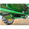 Image 12 : JOHN DEERE 787 TOW BETWEEN SEED CART