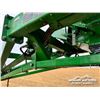 Image 13 : JOHN DEERE 787 TOW BETWEEN SEED CART