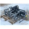 Image 1 : 2023 SKID STEER 54 IN. HYDRAULIC GRAPPLE BUCKET