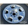 Image 7 : (2) CHEVROLET LT245/70R17 6 BOLT RIMS