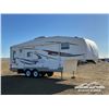 Image 2 : 2005 TOPAZ LE 25.5 FT 5TH WHEEL T/A TRAVEL TRAILER