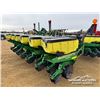 Image 22 : JOHN DEERE 1780 BOX PLANTER