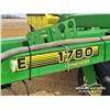 Image 5 : JOHN DEERE 1780 BOX PLANTER