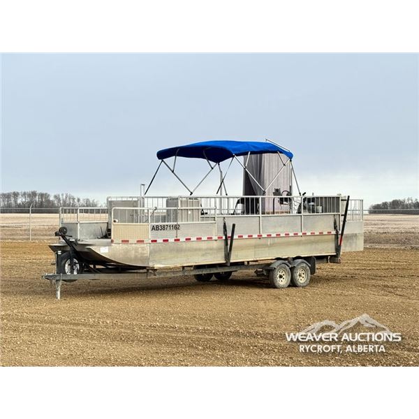 2017 CUSTOM 23 FT. PONTOON BOAT