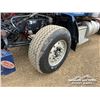 Image 37 : 2013 PETERBILT 367 TRI DRIVE TRUCK TRACTOR