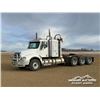 Image 1 : 2003 FREIGHTLINER COLUMBIA 120 TRI DRIVE TRUCK