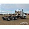 Image 3 : 2003 FREIGHTLINER COLUMBIA 120 TRI DRIVE TRUCK