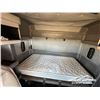 Image 22 : 2012 KENWORTH T800 T/A SLEEPER TRUCK TRACTOR