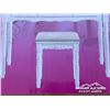 Image 7 : VANITY DESK W/STOOL