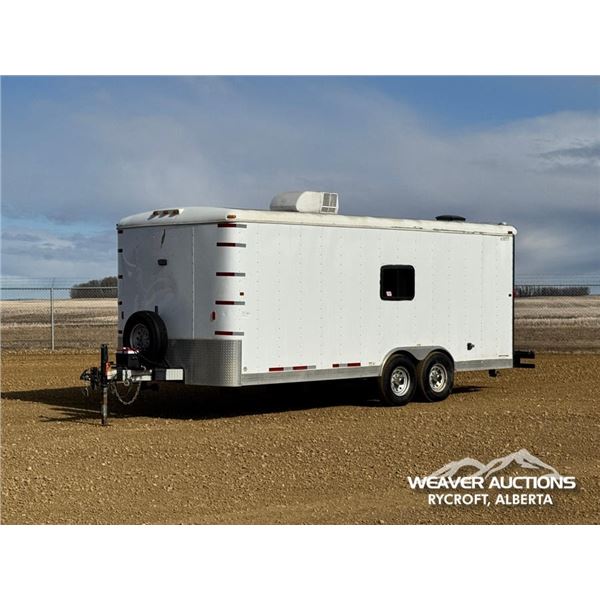 2014 FEATHERLITE 20 FT. T/A OFFICE TRAILER