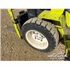 Image 26 : CLARK GPX30 PNEUMATIC TIRE FORKLIFT