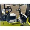 Image 7 : CLARK GPX30 PNEUMATIC TIRE FORKLIFT