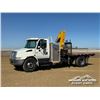 Image 1 : 2005 INTERNATIONAL 4000 SBA S/A BOOM TRUCK