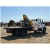 Image 3 : 2005 INTERNATIONAL 4000 SBA S/A BOOM TRUCK