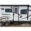 Image 8 : 2015 RADIANCE CRUISER 24 FT. TRAVEL TRIALER