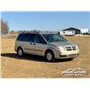 Image 2 : 2010 DODGE CARAVAN VAN