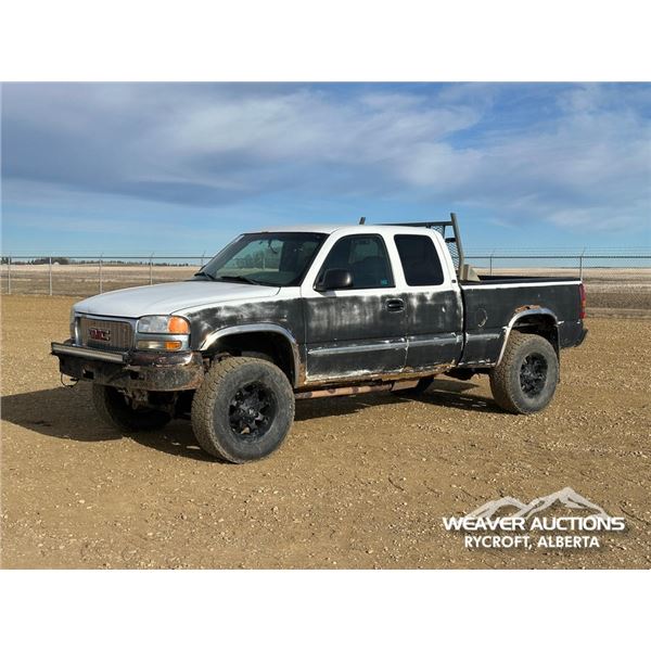 2000 GMC SIERRA CREW CAB PICKUP