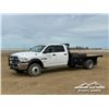 Image 1 : 2013 DODGE RAM 5500HD CREW CAB FLATBED TRUCK