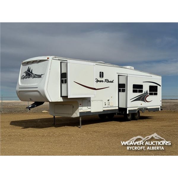 2006 OPEN ROAD 34 FT. TRAVEL TRAILER