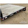 Image 10 : TRAILTECH 105 X 90 IN. FLATDECK