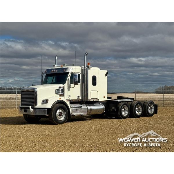 2016 FREIGHTLINER 122SD TRI DRIVE SLEEPER TRUCK