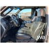 Image 6 : 2010 FORD F350 CREW CAB PICKUP