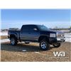 Image 2 : 2008 CHEVROLET SILVERADO CREW CAB PICKUP