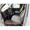 Image 6 : 2010 CHEVROLET EXPRESS 12 PASSENGER VAN