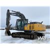 Image 4 : 2015 JOHN DEERE 290G LC HYDRAULIC EXCAVATOR
