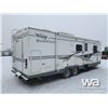 Image 3 : 2004 TERRY QUANTUM T/A TRAVEL TRAILER