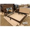 Image 5 : SOLAYA QUEEN BEDROOM SET