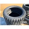 Image 3 : (4) GRIZZLY 33X12.50R22LT TIRES