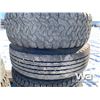 Image 4 : (6) LIGHT TRUCK TIRES