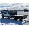 Image 4 : 2000 GMC 3500 CREW CAB FLATBED TRUCK