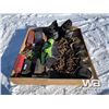 Image 4 : WHEEL CHOCKS, LOAD STRAPS, CHAINS, TIRE CHAINS