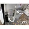 Image 7 : PORTABLE WASHROOM