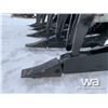 Image 5 : (UNUSED) SKID STEER HD 66" LOG GRAPPLE