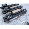 Image 2 : (UNUSED) FEL BOLT ON 42" PALLET FORKS