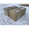 Image 4 : (2) CONCRETE BARRIER BLOCKS
